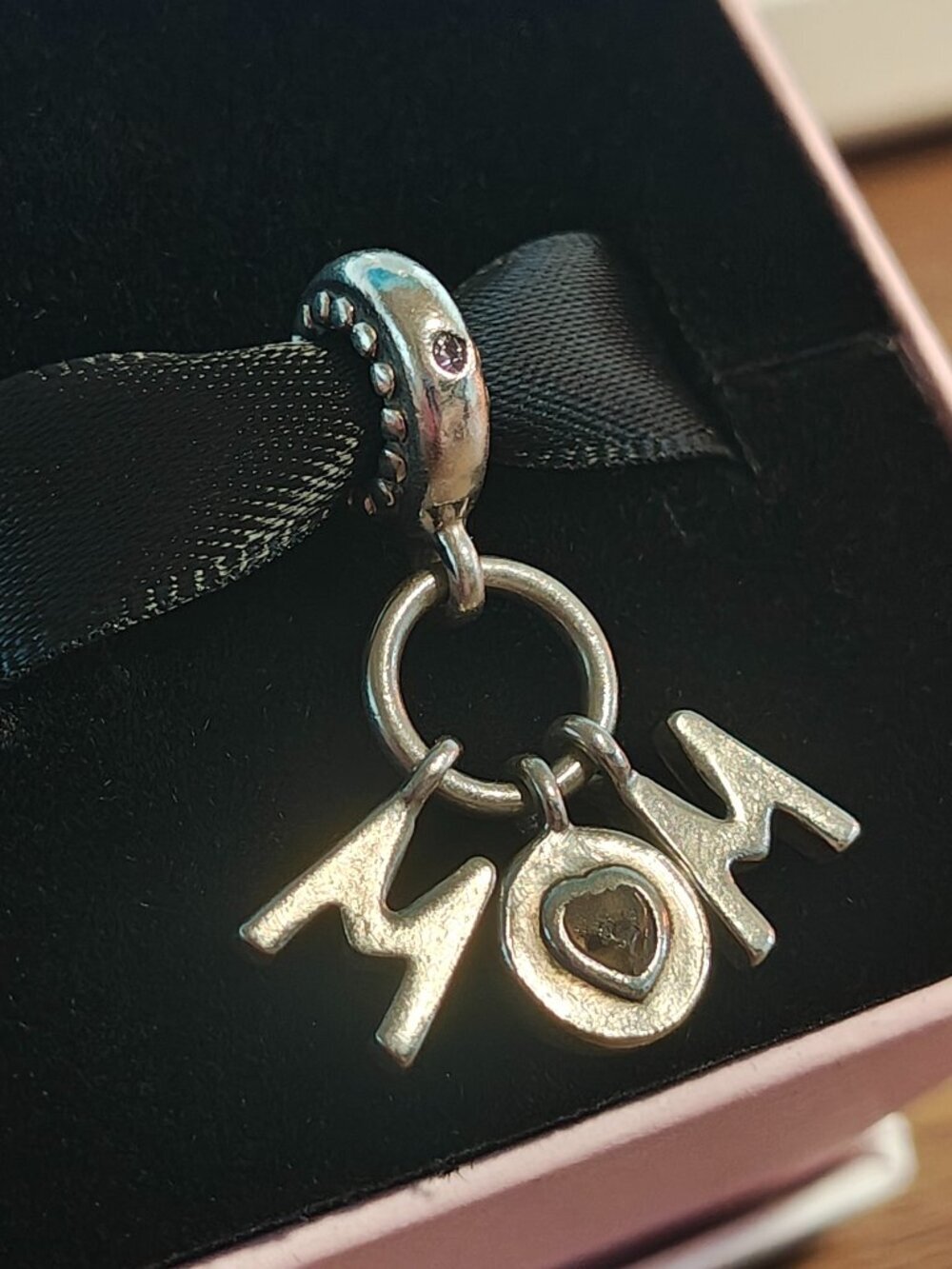 Authentic Pandora Perfect Mom Dangle Charm – 797059NSP Sterling Silver Retired - Picture 4 of 10